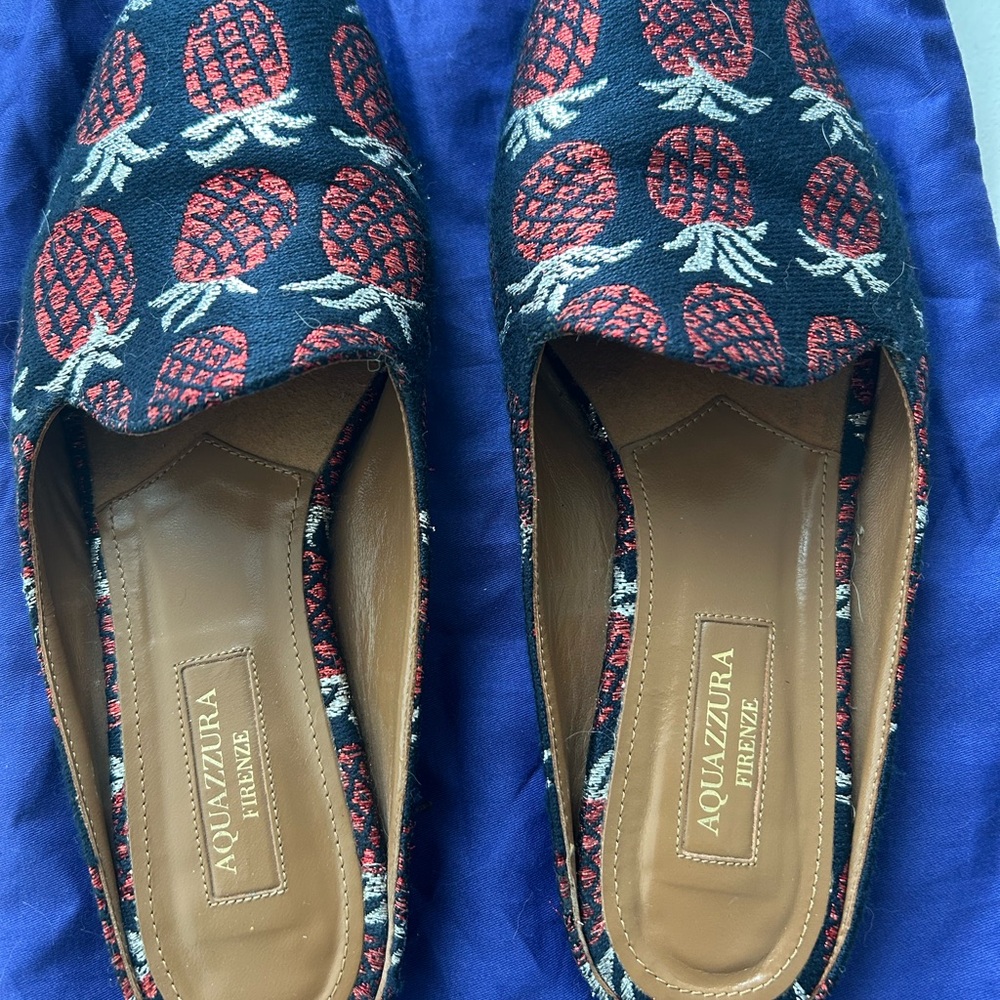 Aquazzura Navy and Crimson Patterned Loafers - Picture 2 of 4